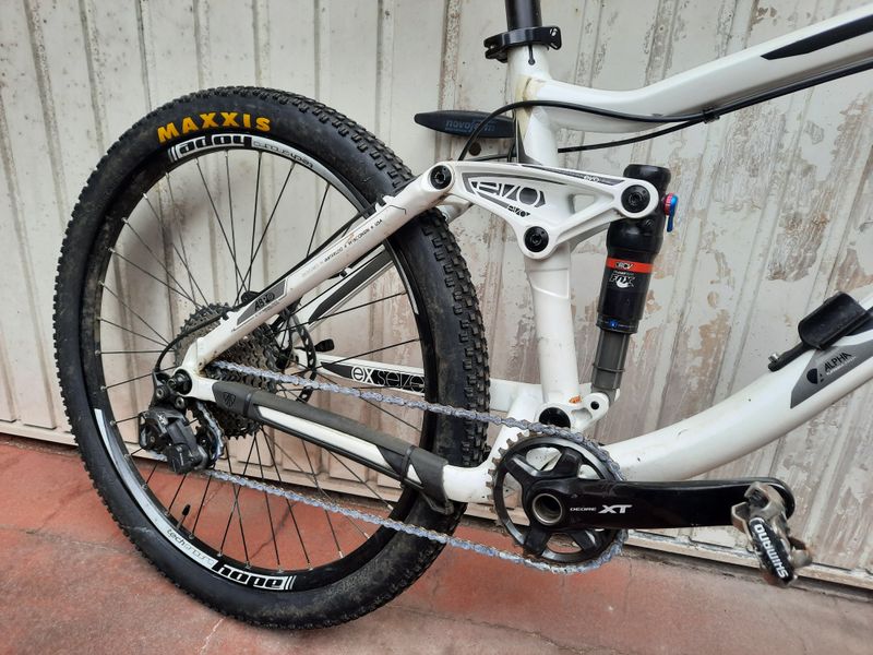 Used Trek Fuel EX 7 2012 2012 Mountainbike, White, 26 — image 3 of 7