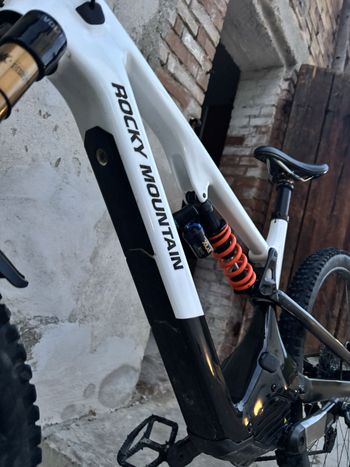 Used Rocky Mountain Instinct Powerplay SL Carbon 90 2025 Frameset 2025 Mountainbike, Black, 27.5, 29 — image 8 of 12