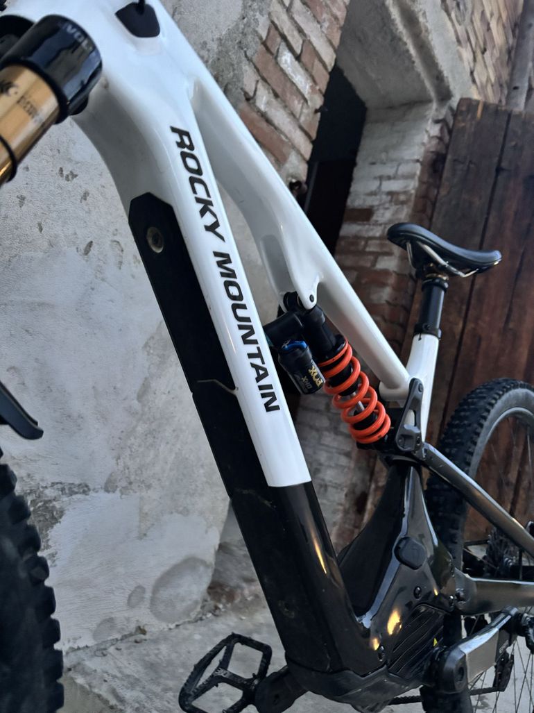 Used Rocky Mountain Instinct Powerplay SL Carbon 90 2025 Frameset 2025 Mountainbike, Black, 27.5, 29 — image 8 of 12