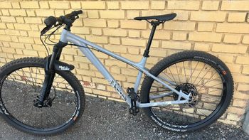 Used Canyon Stoic 3 2021 2021 Mountainbike, Light Gray, 27.5, 29 — image 7 of 12