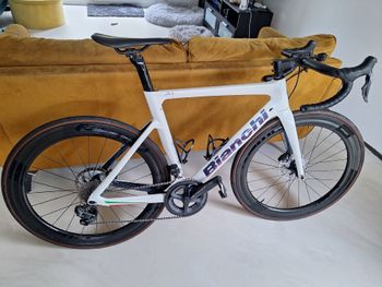 Bianchi, Aria Shimano Ultegra Di2