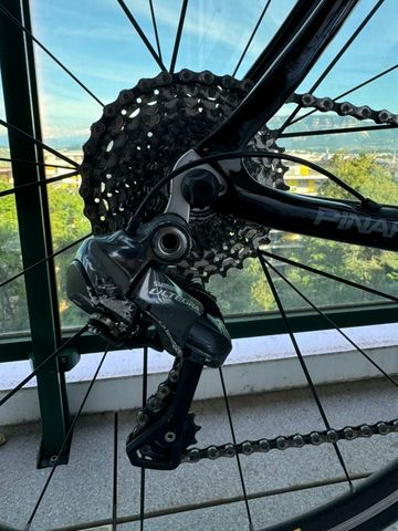 Used Pinarello Angliru Shimano Ultegra Di2 2018 Road & Gravel, Black — image 9 of 18