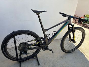 Used Scott Spark RC World Cup EVO AXS 2023 2023 Mountainbike, Green, 29 — image 1 of 9