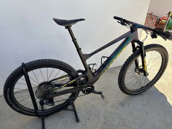 Used Scott Spark RC World Cup EVO AXS 2023 2023 Mountainbike, Green, 29 — image 3 of 9