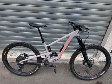 Brugt Santa Cruz Nomad S / Carbon C 2024 2024 MTB