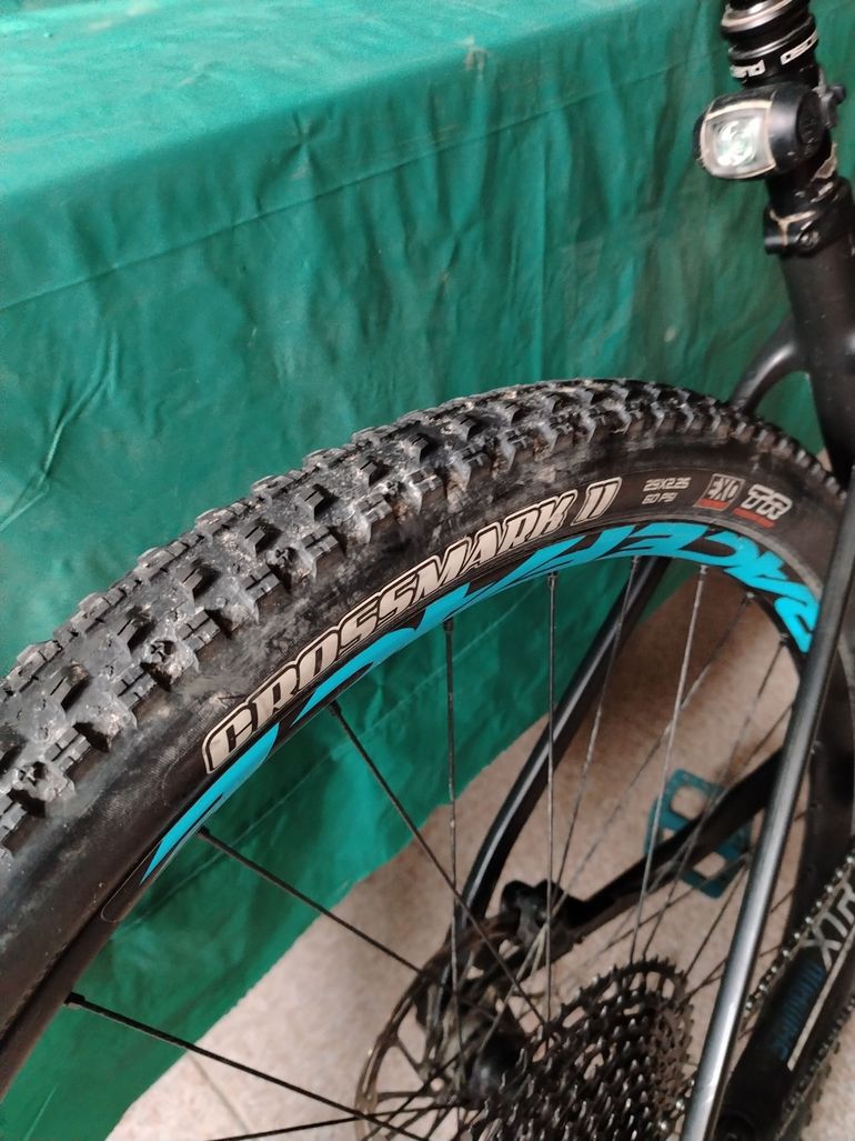 Used Canyon Exceed CF SL 5.0 2020 2020 Mountainbike, Black — image 4 of 8