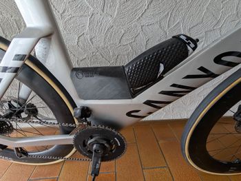 Used Canyon Speedmax CFR Di2 2023 2023 Road & Gravel, Light Gray — image 4 of 8