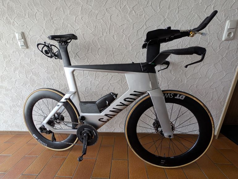 Used Canyon Speedmax CFR Di2 2023 2023 Road & Gravel, Light Gray — image 1 of 8