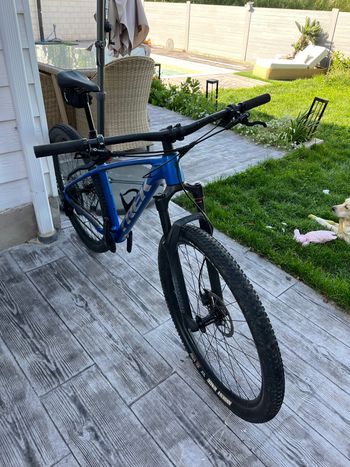 Trek, X-Caliber 9 2022