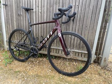 Scott Addict 30 2023 2023 Road & Gravel d'occasion — image 7 sur 7