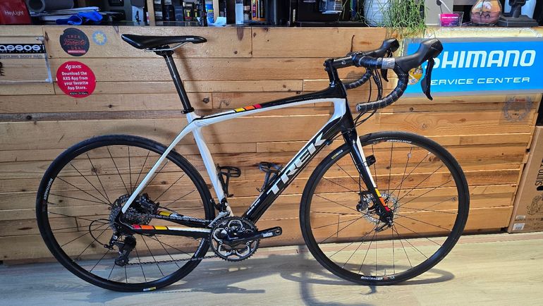 Used Trek Domane 4 Series Disc Frameset 2016 2016 Road & Gravel, Black — image 1 of 8