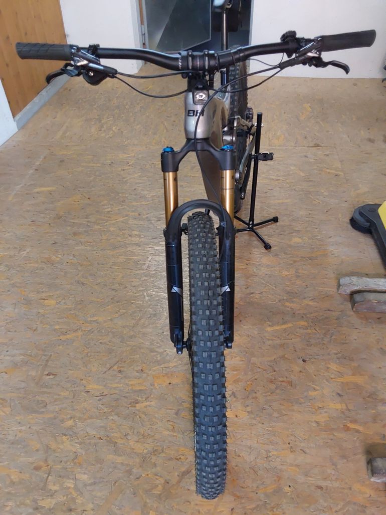 Used BH iLYNX+ TRAIL 8.8 2023 2023 Mountainbike, Light Gray, 29 — image 3 of 4