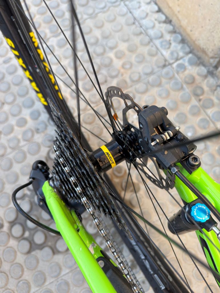 Used Specialized Epic SRAM GX Eagle 2017 Mountainbike, Green — image 10 of 11