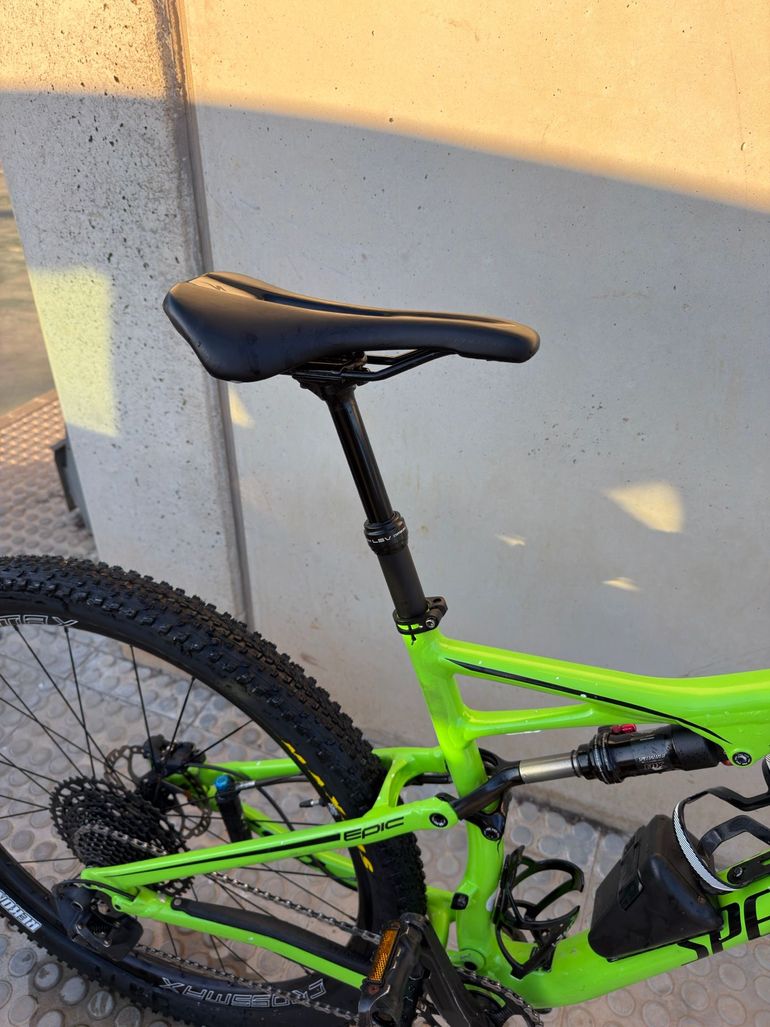 Used Specialized Epic SRAM GX Eagle 2017 Mountainbike, Green — image 9 of 11