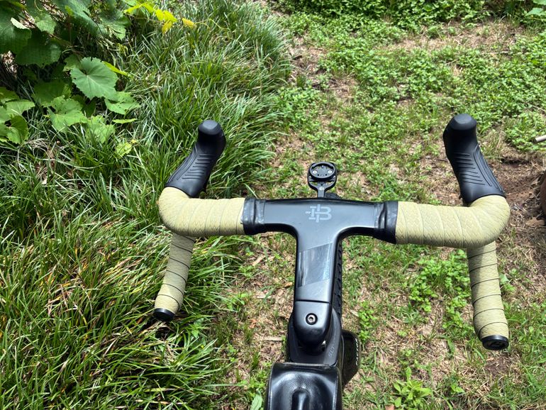 Used Factor Ostro Gravel - Shimano GRX Di2 2024 2024 Road & Gravel — image 3 of 8