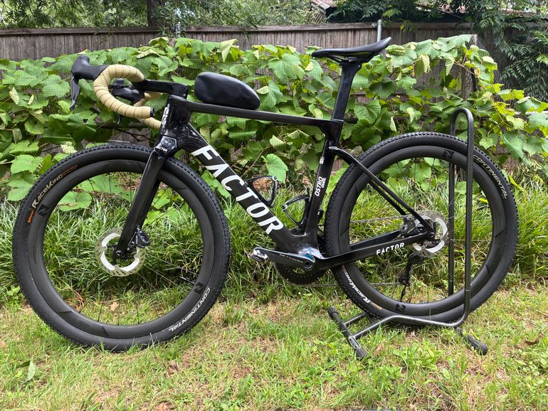 Used Factor Ostro Gravel - Shimano GRX Di2 2024 2024 Road & Gravel — image 2 of 8