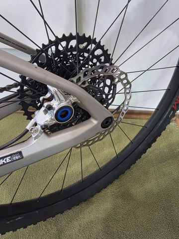 BMC Twostroke SRAM X01 2023 Mountainbike de segunda mano, Gris claro — imagen 3 de 7