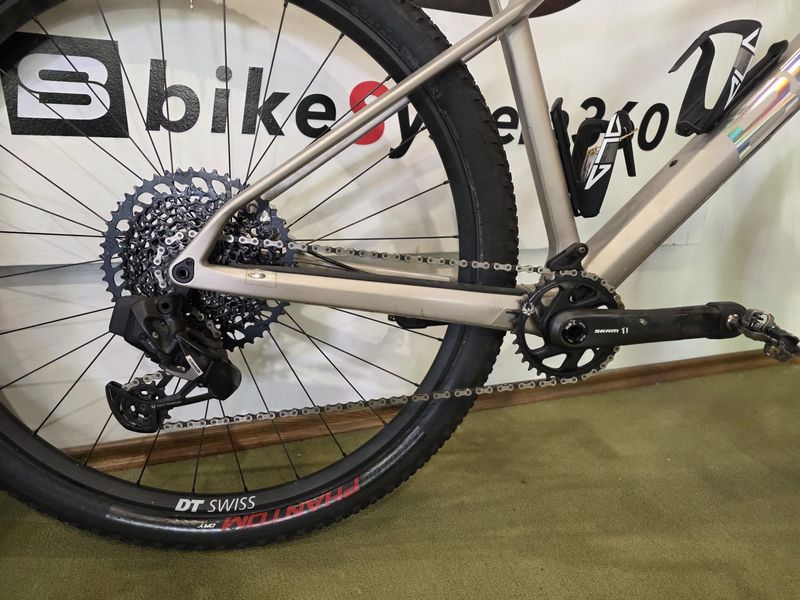 BMC Twostroke SRAM X01 2023 Mountainbike de segunda mano, Gris claro — imagen 2 de 7
