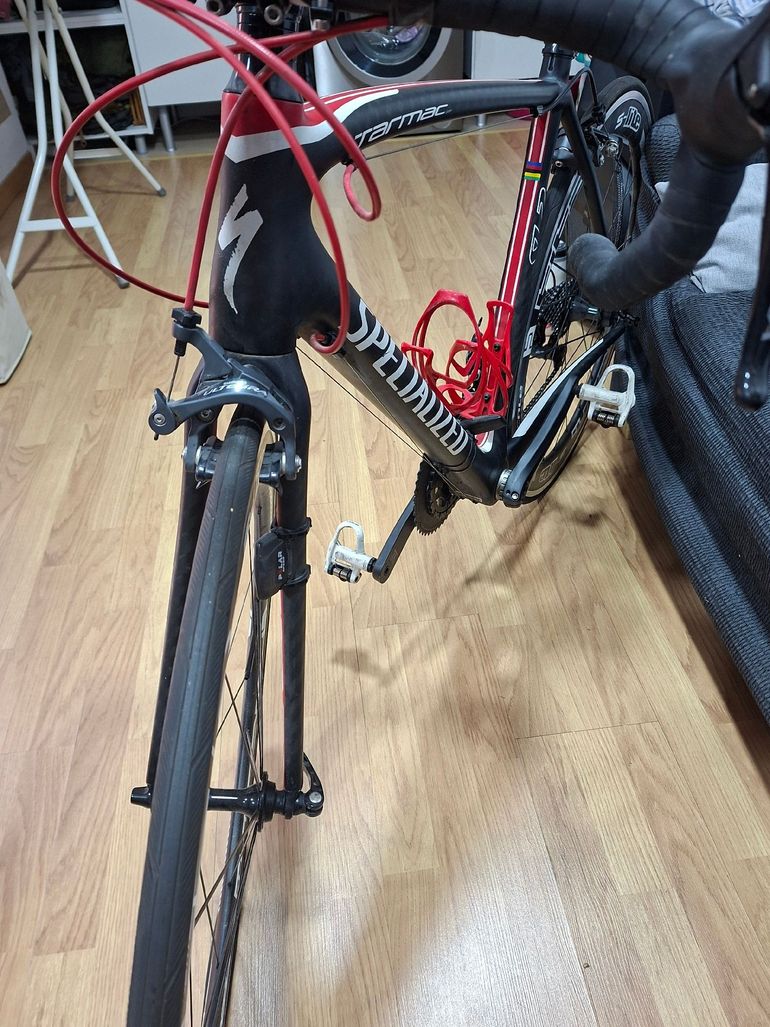 Used Specialized Tarmac SL3 Expert Double 2011 2011 Road & Gravel, Red — image 2 of 13