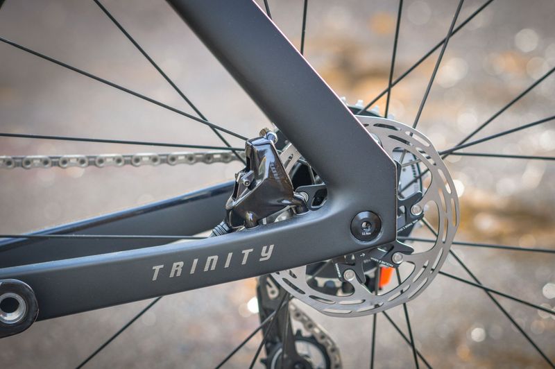 Used Giant Trinity Advanced SL 1 2025 2025 Road & Gravel, Black — image 10 of 15