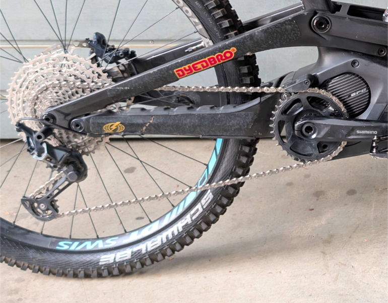 Used Canyon Torque:ON CF 8 2024 2024 Mountainbike, Black, Mixed — image 3 of 3