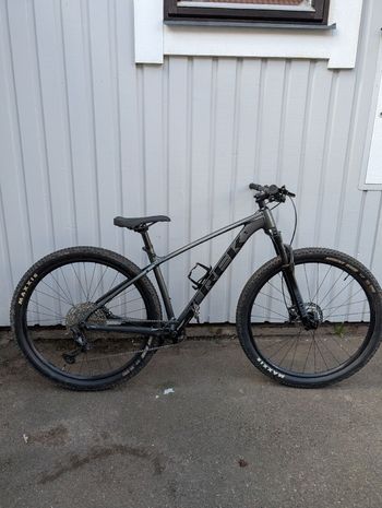 Used Trek X-Caliber 8 2023 2023 VTT