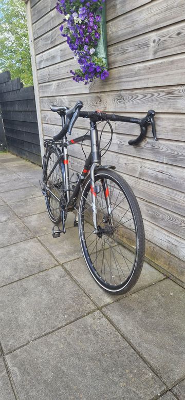Wilier Jareen Shimano Sora 2020 Road & Gravel usato, Grigio chiaro — immagine 3 di 19