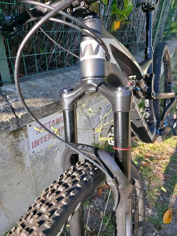 Used Whistle Custom Shimano Deore XT 2023 Mountainbike, Black — image 7 of 15