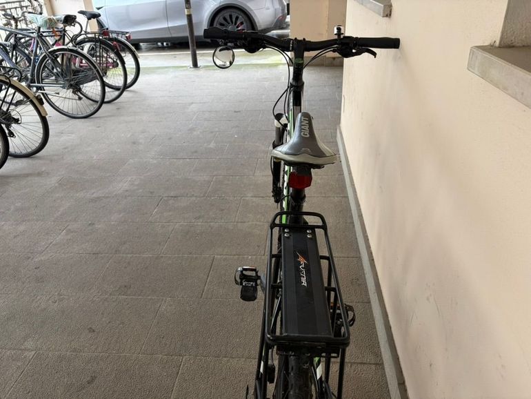 Used Giant Roam Shimano Acera 2013 Road & Gravel, Black — image 4 of 9