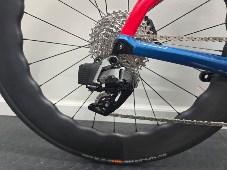 Used Argon 18 E-117 Tri Disc SRAM Rival AXS 2024 2024 Road & Gravel, Blue — image 4 of 14