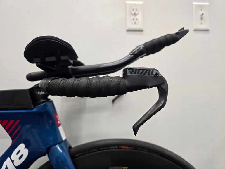 Used Argon 18 E-117 Tri Disc SRAM Rival AXS 2024 2024 Road & Gravel, Blue — image 7 of 14