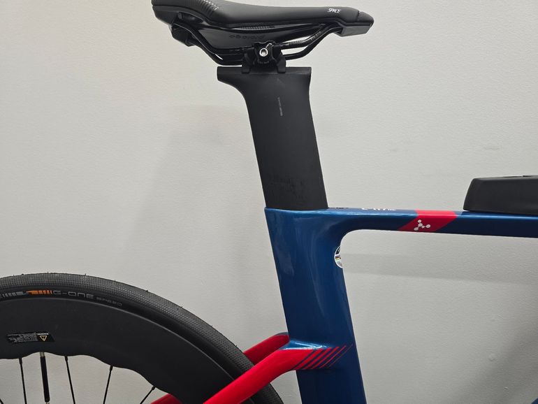 Used Argon 18 E-117 Tri Disc SRAM Rival AXS 2024 2024 Road & Gravel, Blue — image 5 of 14