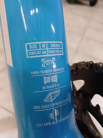 Used Focus Focus Cayo 105 2018 Road & Gravel, Blue — image 7 of 8