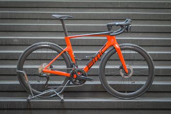 BMC, BMC Teammachine R 01 Five Metallic Red/Carbon