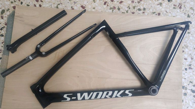 Used Specialized Tarmac Frameset 2021 Road & Gravel, Schwarz — image 5 of 7