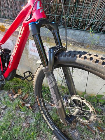 Lapierre Spicy Shimano Deore XT 2023 Mountainbike usato, Rosso — immagine 8 di 25