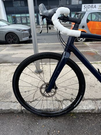 Used Specialized Diverge Comp E5 2024 2024 Road & Gravel, Blue — image 2 of 7