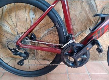 Käytetty Giant Propel Advanced 2 2024 2024 Road & Gravel — kuva 3 / 8