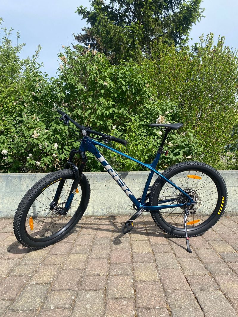 Trek Roscoe 8 2021 2021 Mountainbike d'occasion — image 1 sur 9