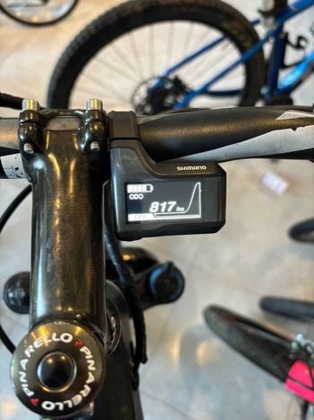 Used Pinarello ANDROMEDA 2019 2019 Mountainbike — image 3 of 5