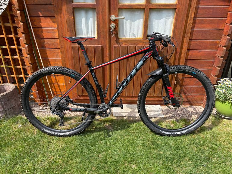 Used Scott Scale Shimano Deore XT 2018 Mountainbike — image 1 of 5