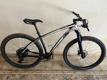 Gebrauchtes KTM Aera Pro Carbon Performance 2018 Mountainbike, Schwarz — Bild 5 von 13