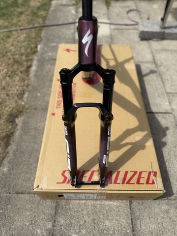 Used Specialized Epic Frameset 2024 Mountainbike, Purple — image 3 of 4