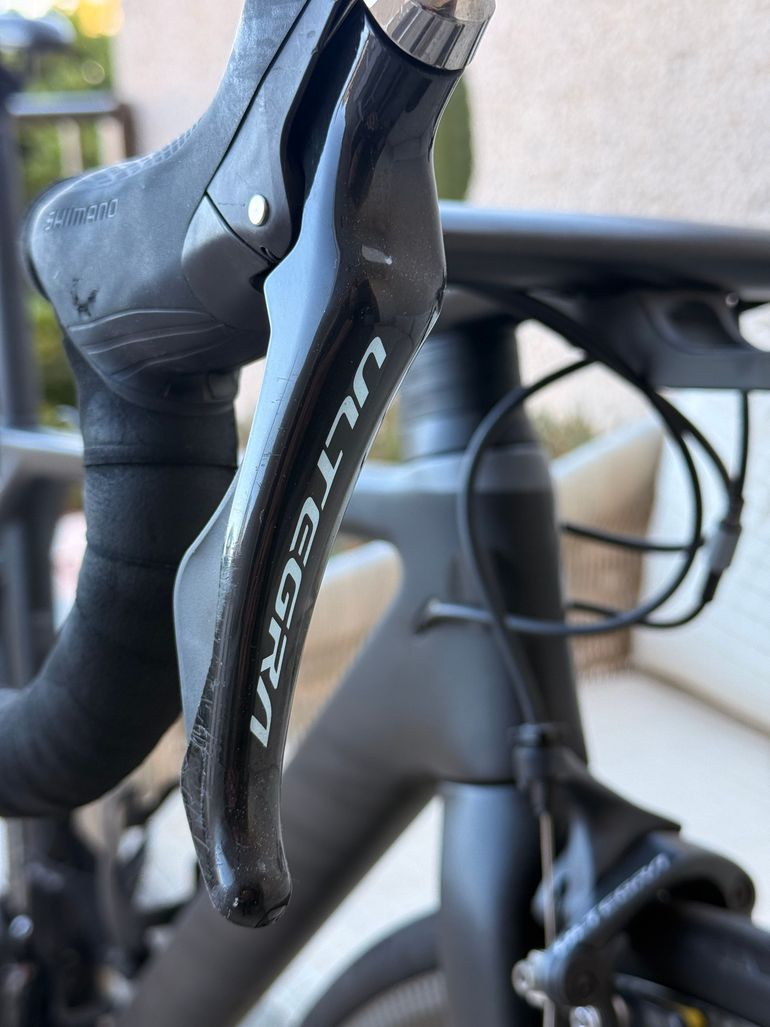 Used Canyon Ultimate CF SL 8.0 Aero 2019 2019 Road & Gravel, Black — image 8 of 13