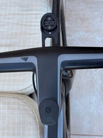 Used Canyon Ultimate CF SL 8.0 Aero 2019 2019 Road & Gravel, Black — image 4 of 13