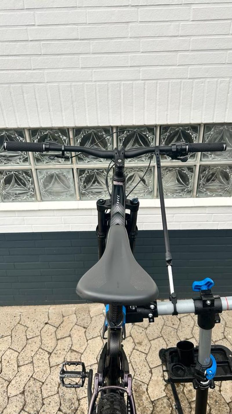 Używany Giant Stance 1 2021 2021 Mountainbike — zdjęcie 11 z 24