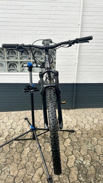 Używany Giant Stance 1 2021 2021 Mountainbike — zdjęcie 5 z 24