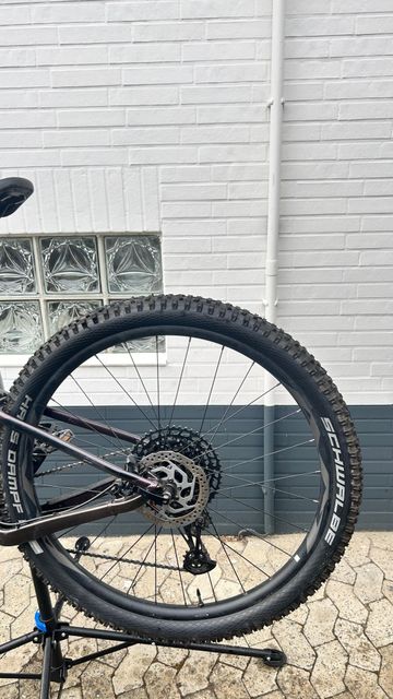Używany Giant Stance 1 2021 2021 Mountainbike — zdjęcie 4 z 24