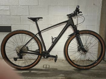 Used CUBE REACTION C:62, PRO 2025 2025 Mountainbike, Black, 29 — image 5 of 7