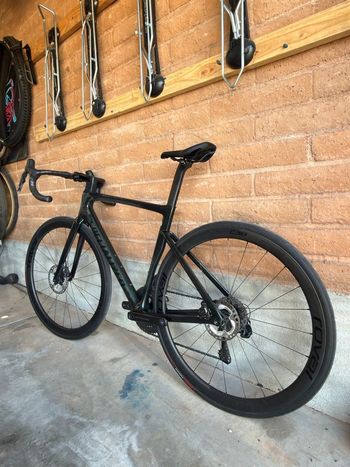 Used Specialized Tarmac SL8 Expert - Shimano Ultegra Di2 2025 2025 Road & Gravel, Black — image 6 of 6